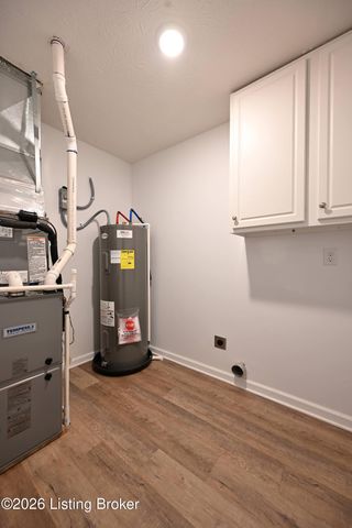 4320 Louisville Ave, Louisville, KY 40209