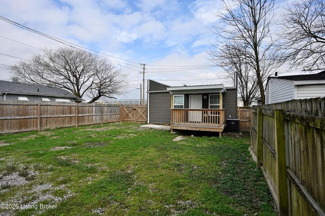 4320 Louisville Ave, Louisville, KY 40209