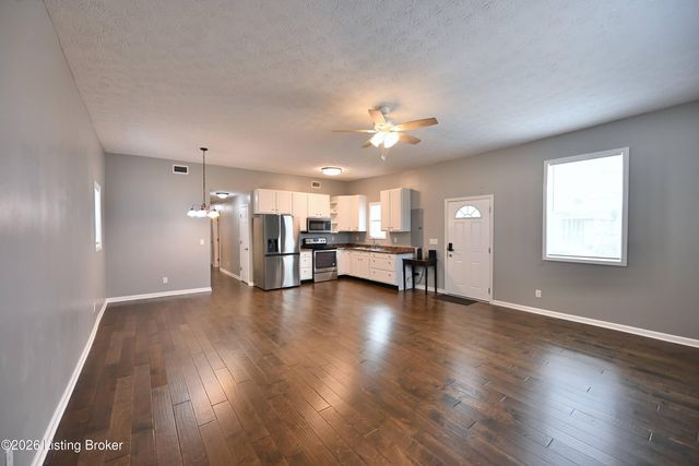 4320 Louisville Ave, Louisville, KY 40209