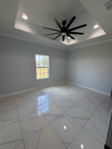 686 County Road 3061, Orange Grove, TX 78372