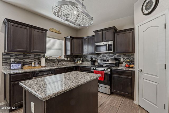 14462 FERNANDO ZUBIA Avenue, El Paso, TX 79938