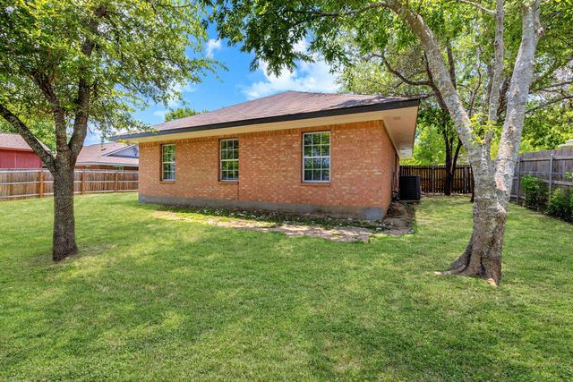 837 Eagles WAY, Leander, TX 78641