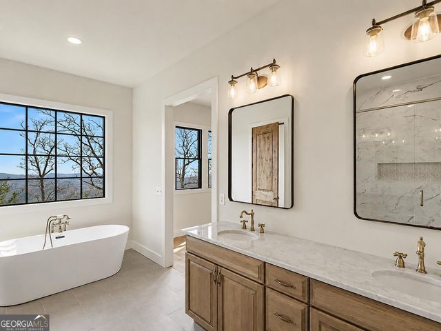 416 Winding Trail, Clayton, GA 30525