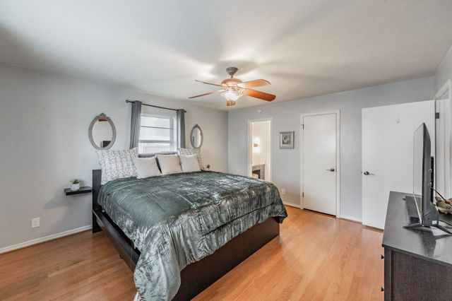 8426 Van Pelt Drive, Dallas, TX 75228