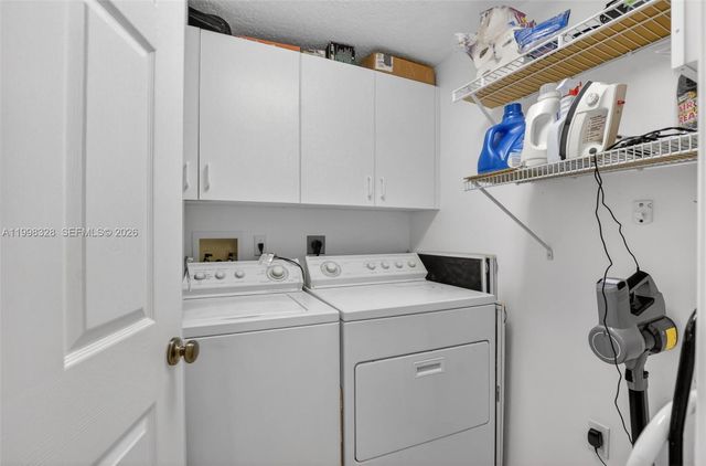 5938 Crystal Shores Dr 301 301, Boynton Beach, FL 33437