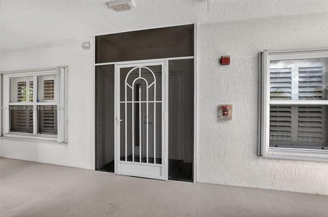 5938 Crystal Shores Dr 301 301, Boynton Beach, FL 33437