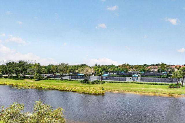 5938 Crystal Shores Dr 301 301, Boynton Beach, FL 33437