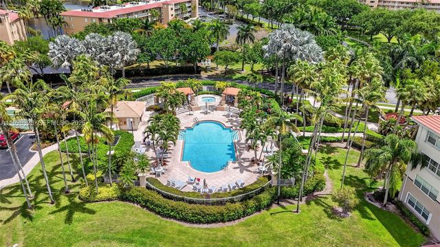 5938 Crystal Shores Dr 301 301, Boynton Beach, FL 33437