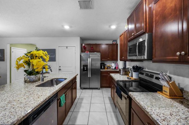 2533 Timber Forest Drive, West Palm Beach, FL 33415