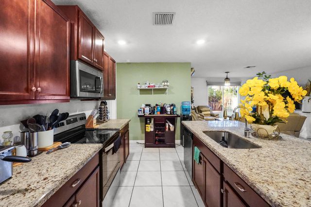 2533 Timber Forest Drive, West Palm Beach, FL 33415