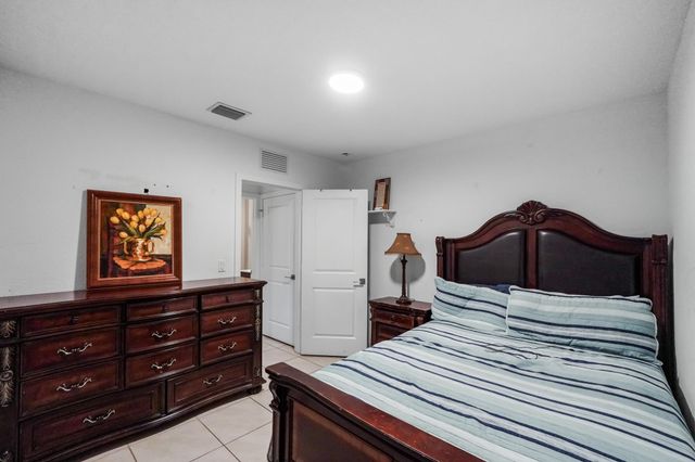 2533 Timber Forest Drive, West Palm Beach, FL 33415