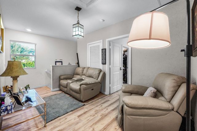 2533 Timber Forest Drive, West Palm Beach, FL 33415