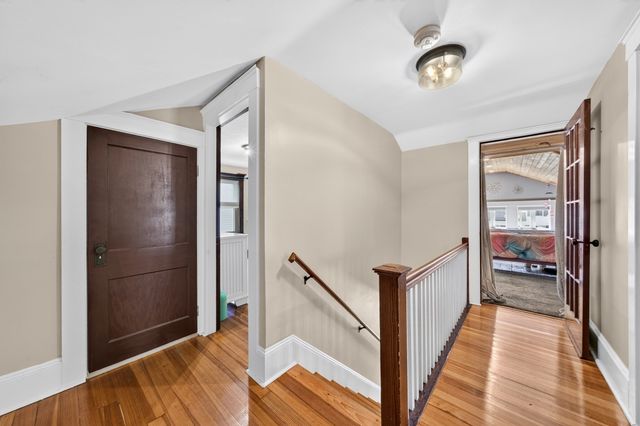33 Union St, North Andover, MA 01845
