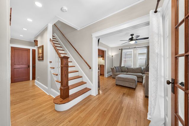 33 Union St, North Andover, MA 01845