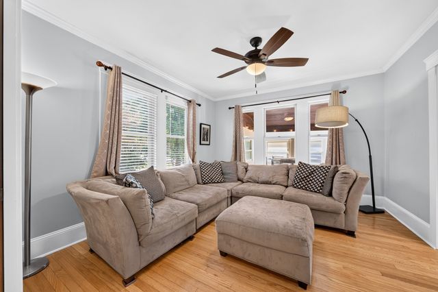 33 Union St, North Andover, MA 01845