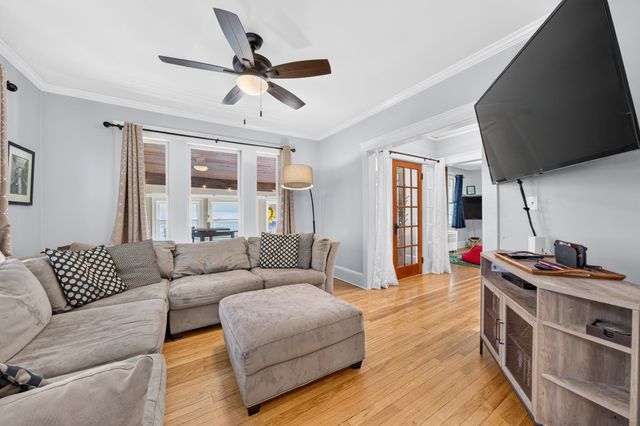 33 Union St, North Andover, MA 01845