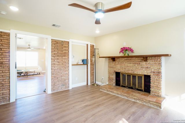 4010 loop 410, San Antonio, TX 78229