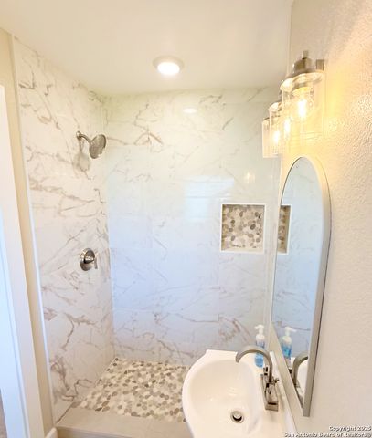 4010 loop 410, San Antonio, TX 78229