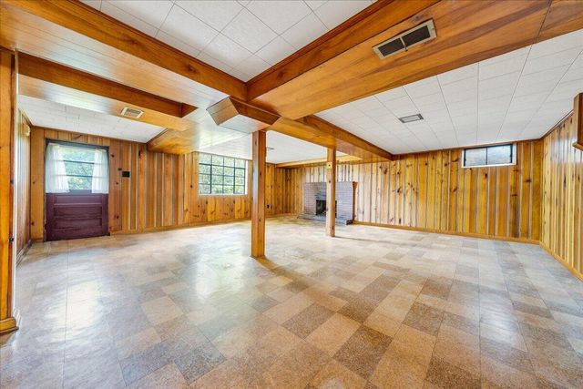 2725 Lofton RD SW, Roanoke, VA 24015