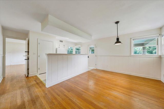 2725 Lofton RD SW, Roanoke, VA 24015