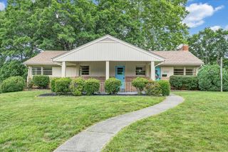 2725 Lofton RD SW, Roanoke, VA 24015