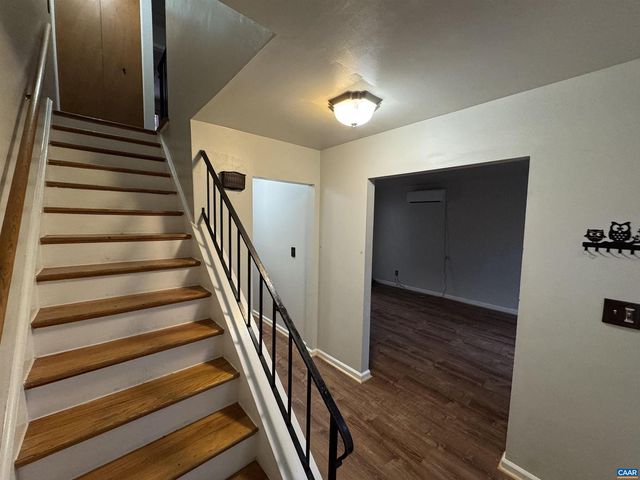 2508 NAYLOR ST, Charlottesville, VA 22903