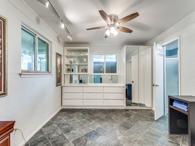 405 Chandler Lake Road, Fort Worth, TX 76103