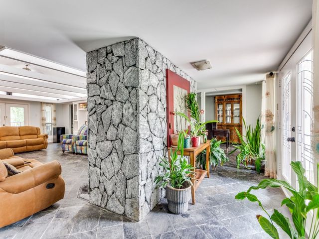 405 Chandler Lake Road, Fort Worth, TX 76103