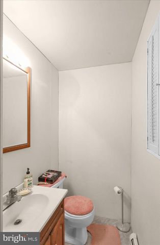 9185 OLD ROUTE 22, Bethel, PA 19507