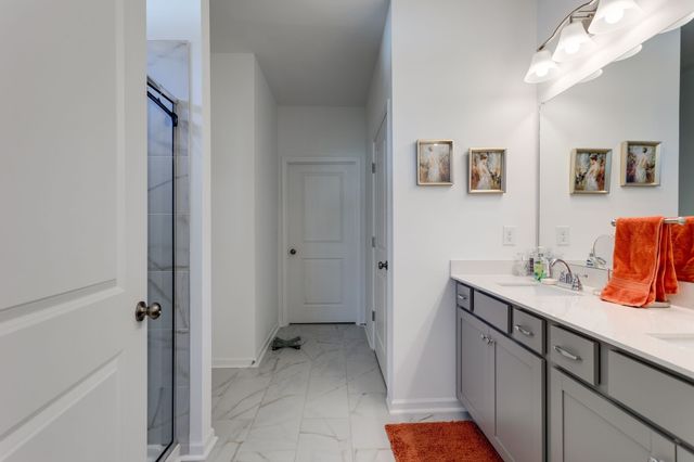 517 Morgan Meadows Way, Columbia, TN 38401
