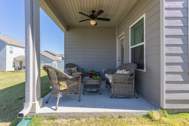 517 Morgan Meadows Way, Columbia, TN 38401
