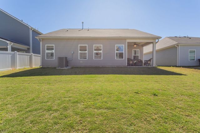 517 Morgan Meadows Way, Columbia, TN 38401