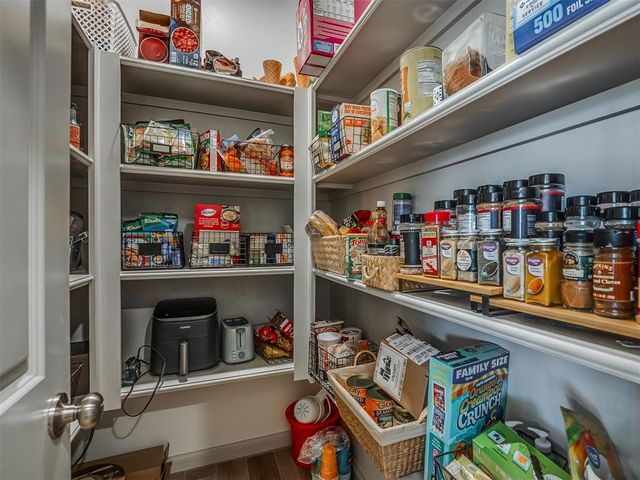 3390 Canadian Trail Court, Noble, OK 73068