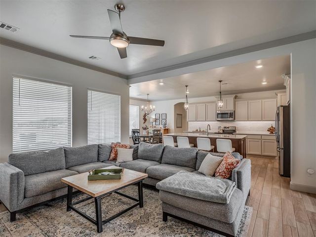 3390 Canadian Trail Court, Noble, OK 73068