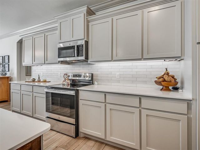 3390 Canadian Trail Court, Noble, OK 73068