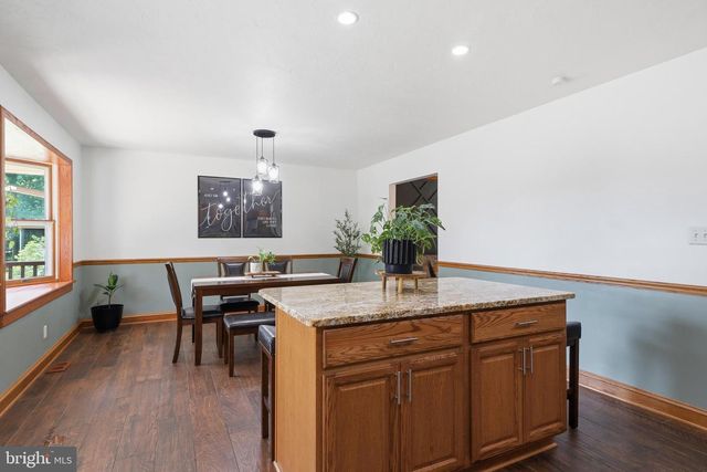 62 LAUREL DR, Hanover, PA 17331