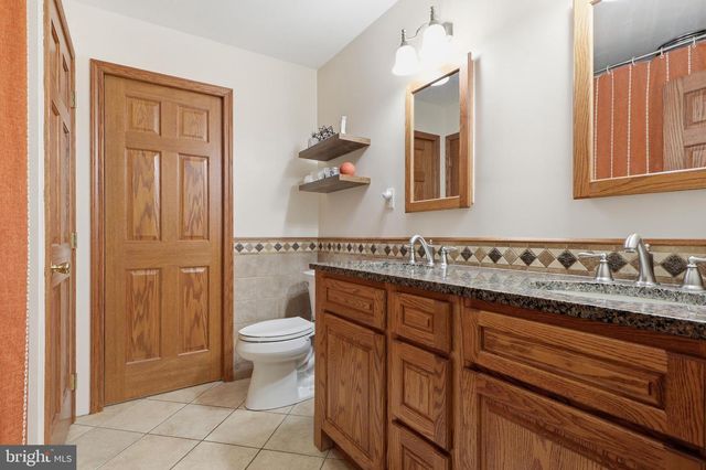 62 LAUREL DR, Hanover, PA 17331