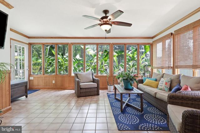 62 LAUREL DR, Hanover, PA 17331