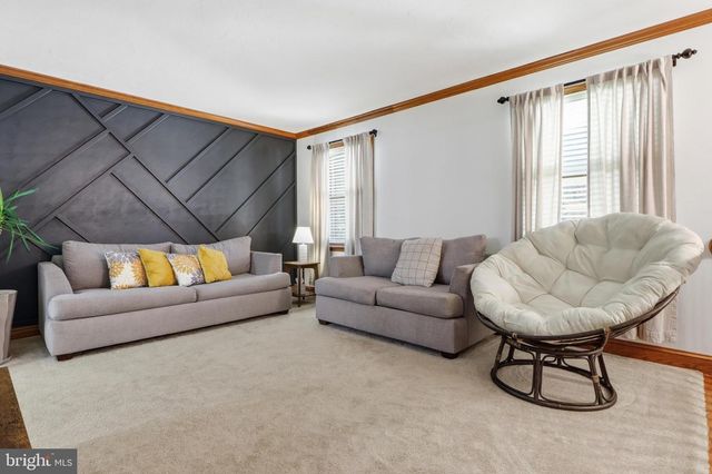 62 LAUREL DR, Hanover, PA 17331