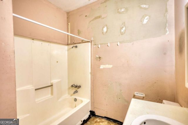 3195 Highway 213, Mansfield, GA 30055