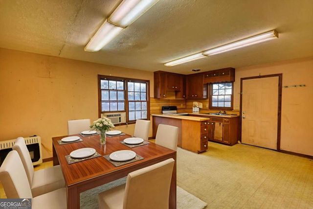 3195 Highway 213, Mansfield, GA 30055