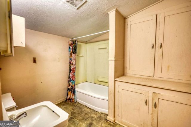 3195 Highway 213, Mansfield, GA 30055