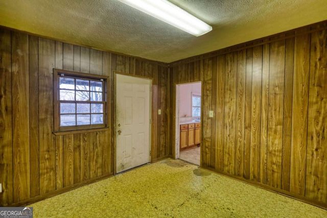 3195 Highway 213, Mansfield, GA 30055