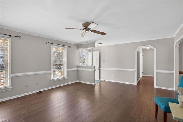 4033 Kalona RD, Portsmouth, VA 23703