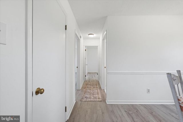 1381 LEETOWN RD, Summit Point, WV 25446
