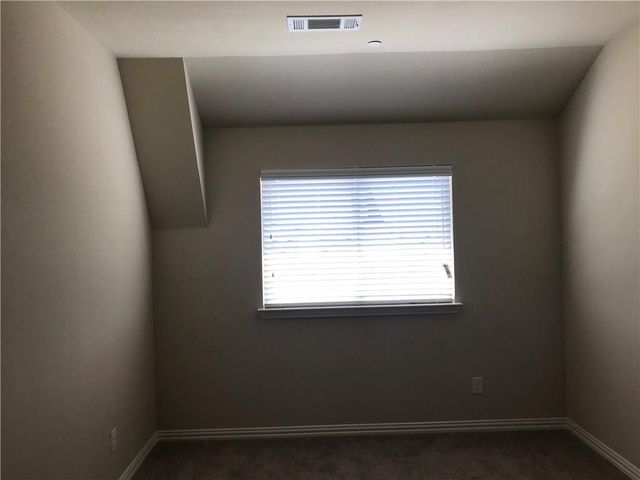 2526 Tye Lane, Lewisville, TX 75056