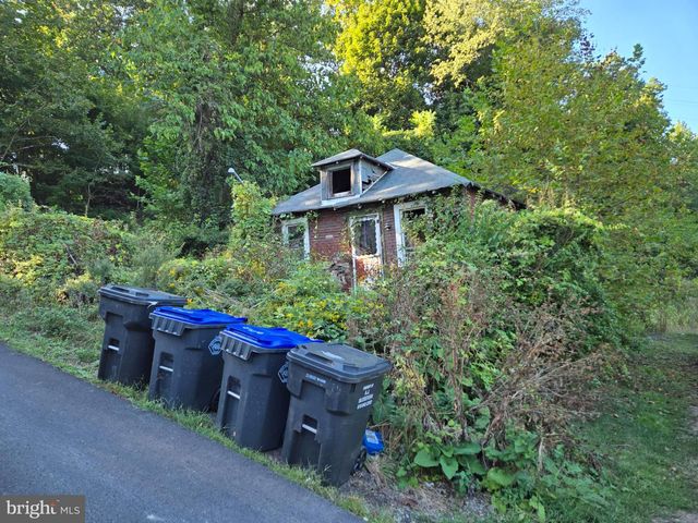 5 JANE ST, Coatesville, PA 19320