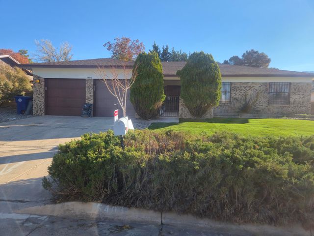 5406 Edwards Drive NE, Albuquerque, NM 87111