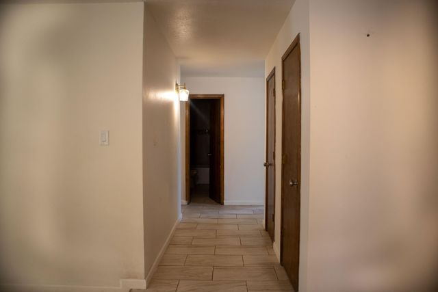 5406 Edwards Drive NE, Albuquerque, NM 87111