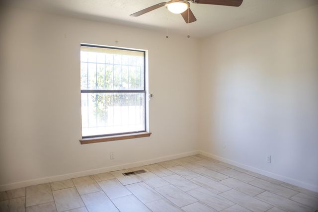 5406 Edwards Drive NE, Albuquerque, NM 87111